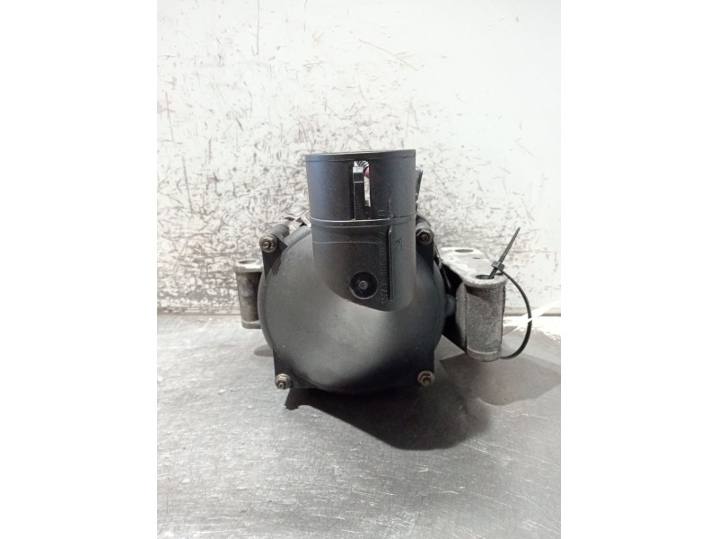 Recambio de alternador para ford mondeo iii sedán (b4y) 1.8 16v referencia OEM IAM   