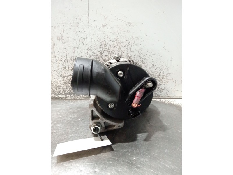 Recambio de alternador para bmw 5 (e39) 520 i referencia OEM IAM F8640390  