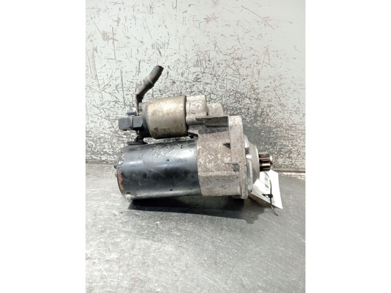 Recambio de motor arranque para volkswagen golf iv (1j1) 1.6 referencia OEM IAM 0986017830  