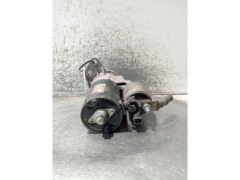 Recambio de motor arranque para volkswagen golf iv (1j1) 1.6 referencia OEM IAM 0986017830  