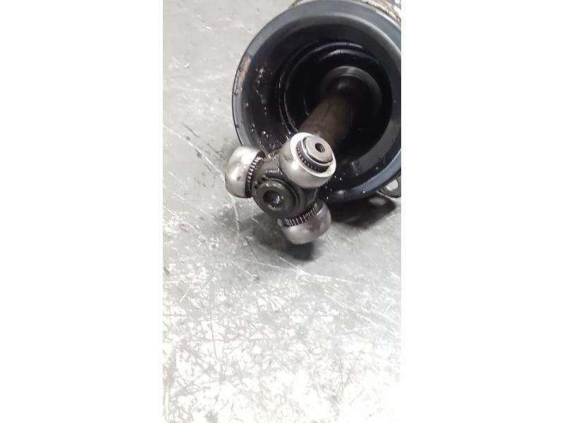 Recambio de transmision delantera izquierda para renault megane i (ba0/1_) 1.9 dci (ba05, ba1f) referencia OEM IAM   