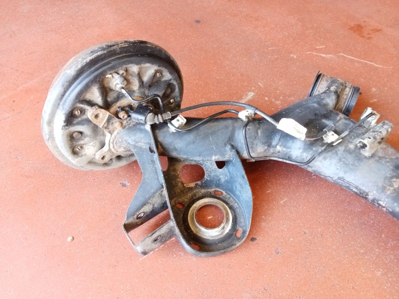 Recambio de puente trasero para seat cordoba (6l2) 1.4 16v referencia OEM IAM TAMBOR/ABS  