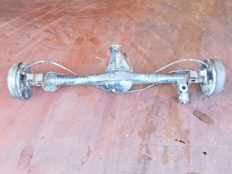 Recambio de puente trasero para kia sportage suv (k00) 2.0 td 4wd referencia OEM IAM TAMBOR  