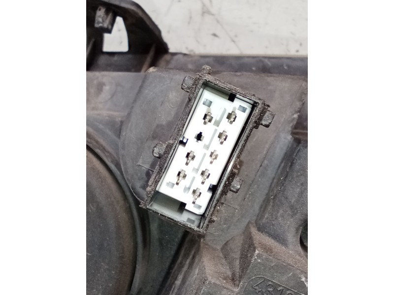 Recambio de faro derecho para peugeot 307 sw (3h) 1.6 hdi 110 referencia OEM IAM 965576428000  