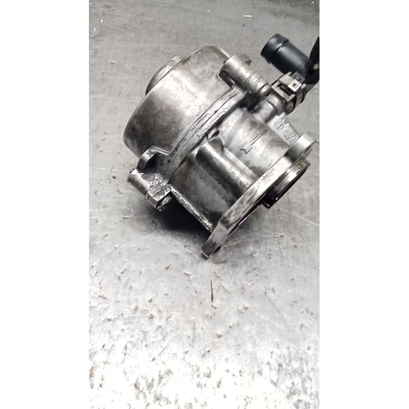 Recambio de depresor freno / bomba vacio para renault scénic ii (jm0/1_) 1.9 dci (jm0g, jm12, jm1g, jm2c) referencia OEM IAM D16