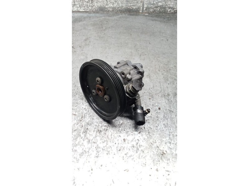 Recambio de bomba direccion para bmw 1 (e87) 120 d referencia OEM IAM ZFLS7692974546  