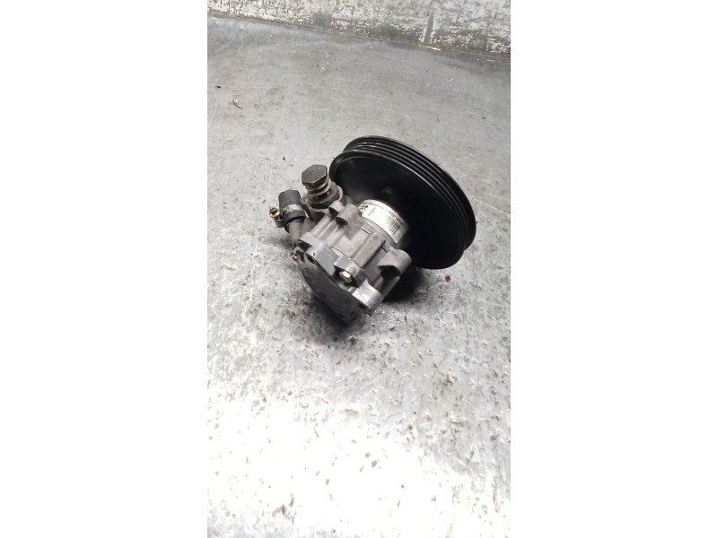 Recambio de bomba direccion para bmw 1 (e87) 120 d referencia OEM IAM ZFLS7692974546  