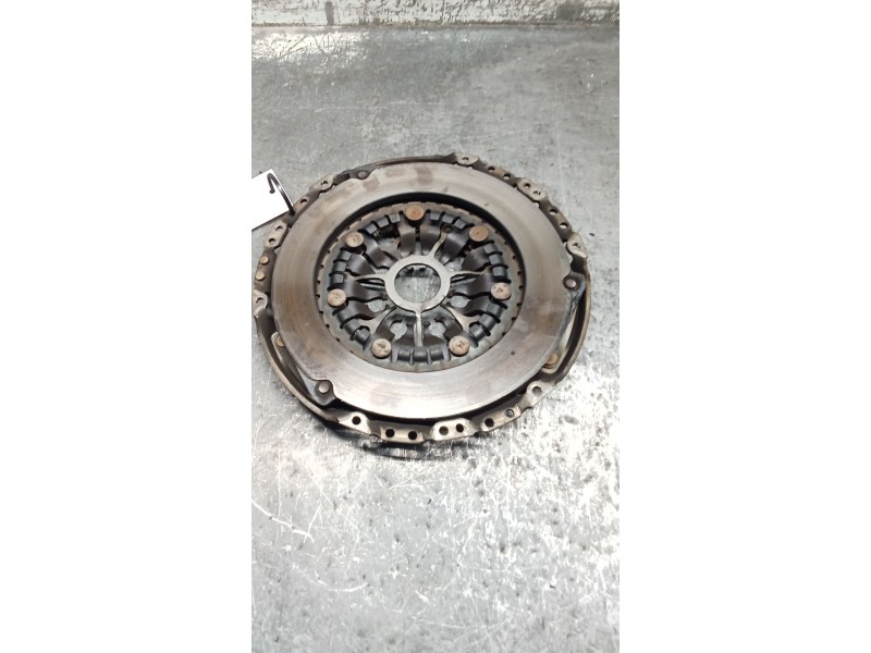 Recambio de kit embrague para renault scénic ii (jm0/1_) 1.9 dci (jm0g, jm12, jm1g, jm2c) referencia OEM IAM 324036310  