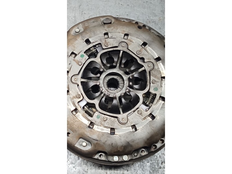 Recambio de kit embrague para renault scénic ii (jm0/1_) 1.9 dci (jm0g, jm12, jm1g, jm2c) referencia OEM IAM 324036310  