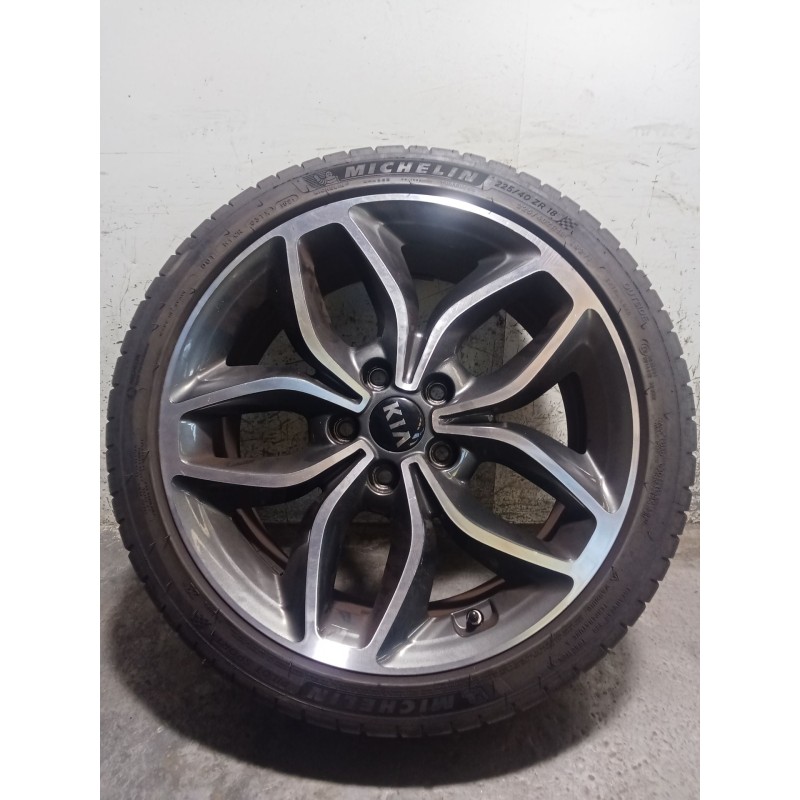 Recambio de juego llantas para kia cee´d (jd) 1.6 gt referencia OEM IAM 225/40 R18 92Y  