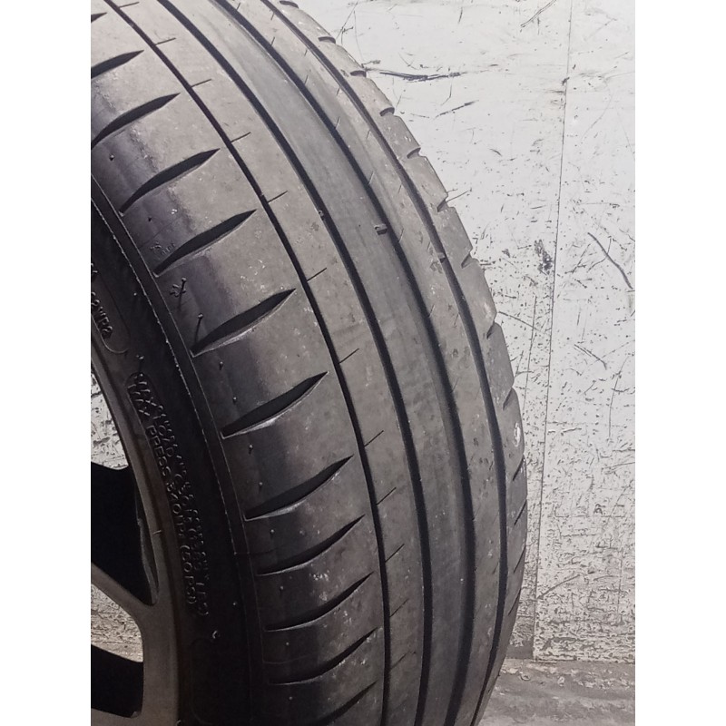 Recambio de juego llantas para kia cee´d (jd) 1.6 gt referencia OEM IAM 225/40 R18 92Y  