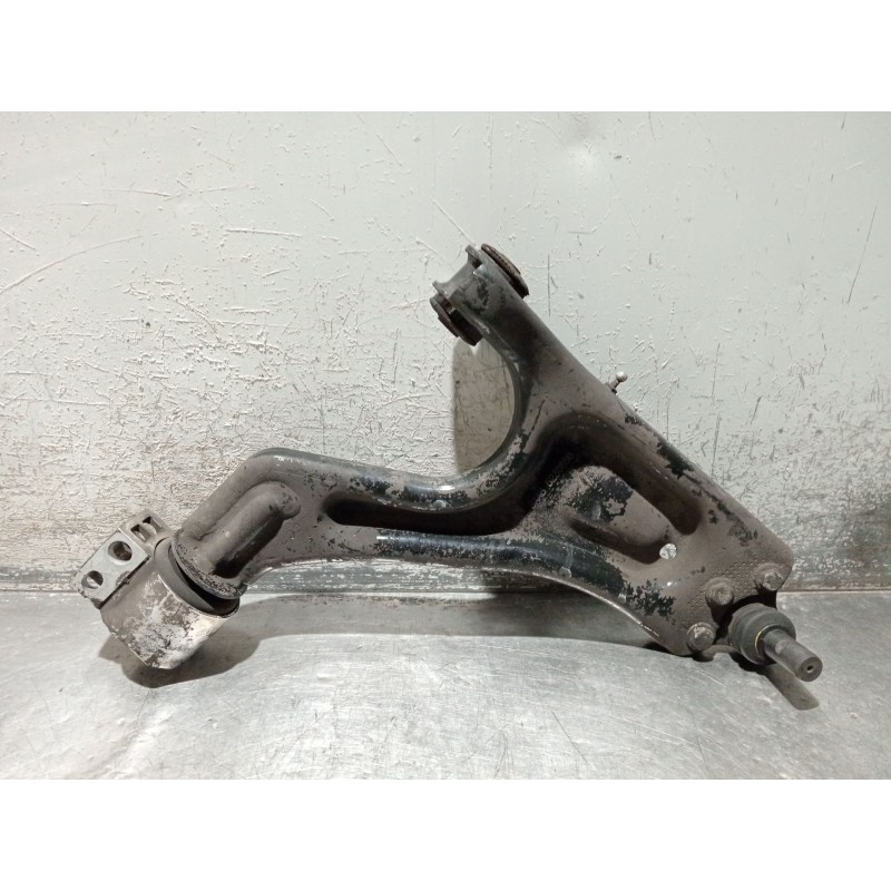 Recambio de brazo suspension inferior delantero derecho para saab 9-5 (ys3e) 2.3 turbo referencia OEM IAM 5236658  