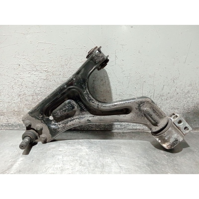 Recambio de brazo suspension inferior delantero izquierdo para saab 9-5 (ys3e) 2.3 turbo referencia OEM IAM 5236641  