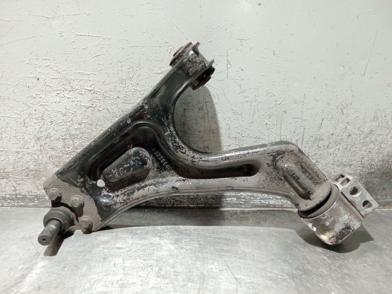 Recambio de brazo suspension inferior delantero izquierdo para saab 9-5 (ys3e) 2.3 turbo referencia OEM IAM 5236641  