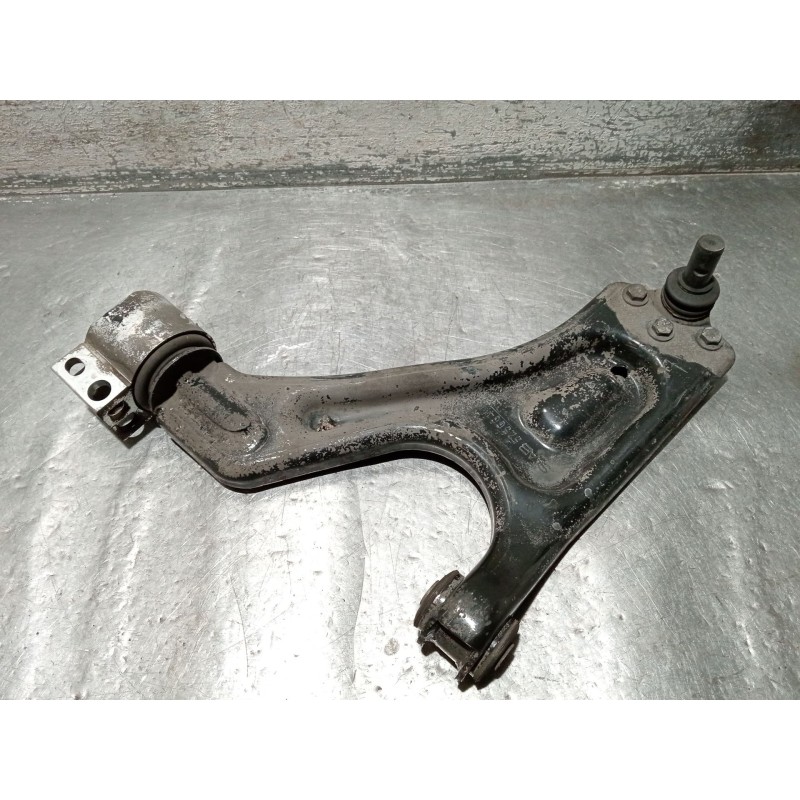 Recambio de brazo suspension inferior delantero izquierdo para saab 9-5 (ys3e) 2.3 turbo referencia OEM IAM 5236641  