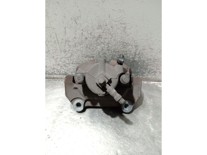 Recambio de pinza freno delantera derecha para saab 9-5 (ys3e) 2.3 turbo referencia OEM IAM 9824AAC4  