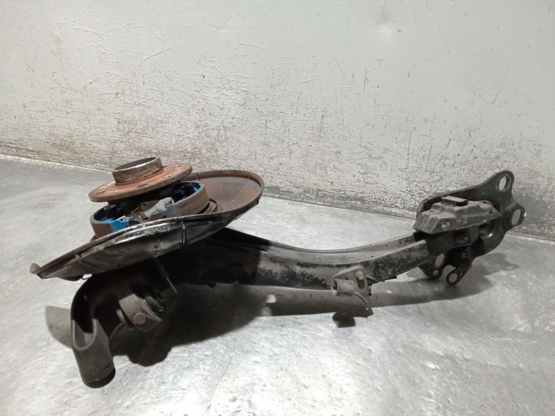 Recambio de mangueta trasera derecha para saab 9-5 (ys3e) 2.3 turbo referencia OEM IAM 762583 495583 