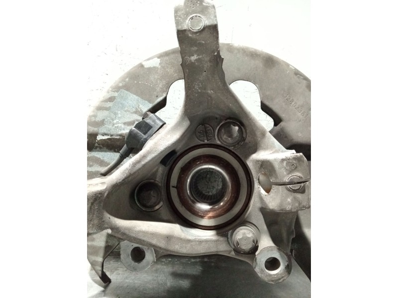 Recambio de mangueta delantera derecha para saab 9-5 (ys3e) 2.3 turbo referencia OEM IAM   