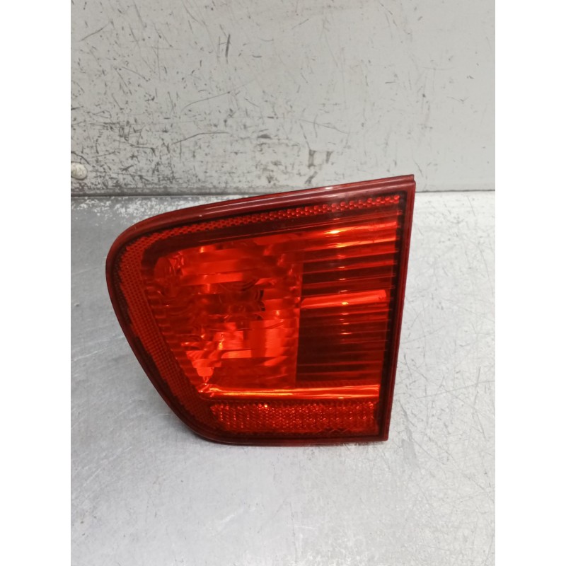 Recambio de piloto trasero derecho interior para seat ibiza ii (6k1) 1.9 sdi referencia OEM IAM   