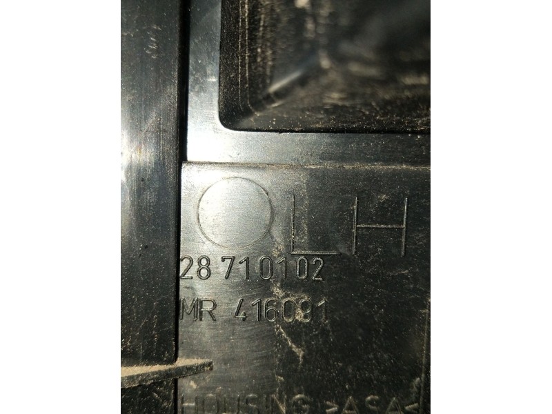 Recambio de piloto trasero izquierdo para mitsubishi montero io i (h6_w, h7_w) 1.8 gdi (h66w, h76w) referencia OEM IAM 28710102 