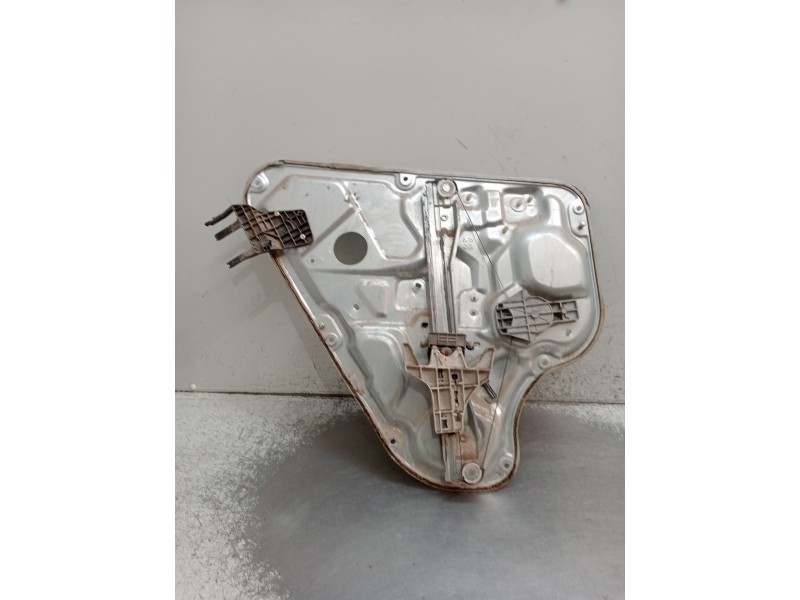 Recambio de elevalunas trasero derecho para hyundai elantra iii sedán (xd) 1.6 referencia OEM IAM 834802H020XM 5P 