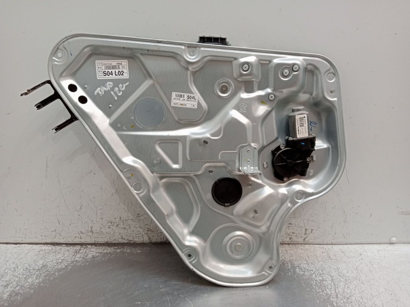 Recambio de elevalunas trasero izquierdo para hyundai elantra iii sedán (xd) 1.6 referencia OEM IAM 834702H020XM 5P 