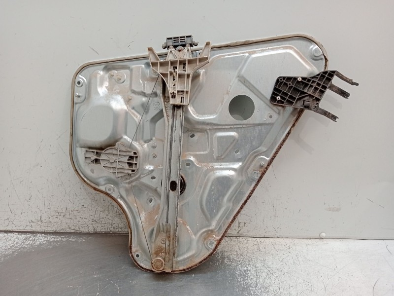 Recambio de elevalunas trasero izquierdo para hyundai elantra iii sedán (xd) 1.6 referencia OEM IAM 834702H020XM 5P 