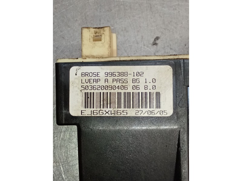 Recambio de elevalunas delantero derecho para peugeot 307 sw (3h) 1.6 hdi 110 referencia OEM IAM 996388102 5P 503620090406