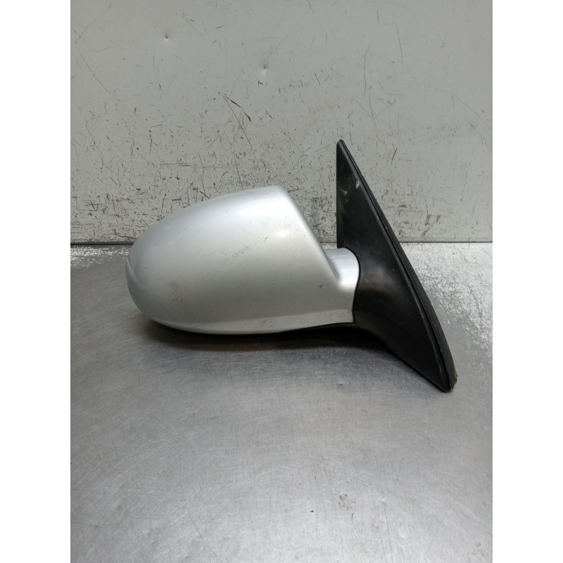 Recambio de retrovisor derecho para hyundai elantra iii sedán (xd) 1.6 referencia OEM IAM ELÉCTRICO 1 ENCHUFE 5 PINES 