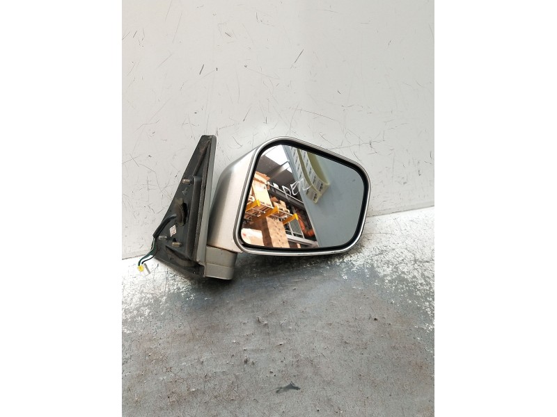 Recambio de retrovisor derecho para mitsubishi montero io i (h6_w, h7_w) 1.8 gdi (h66w, h76w) referencia OEM IAM  ELÉCTRICO 