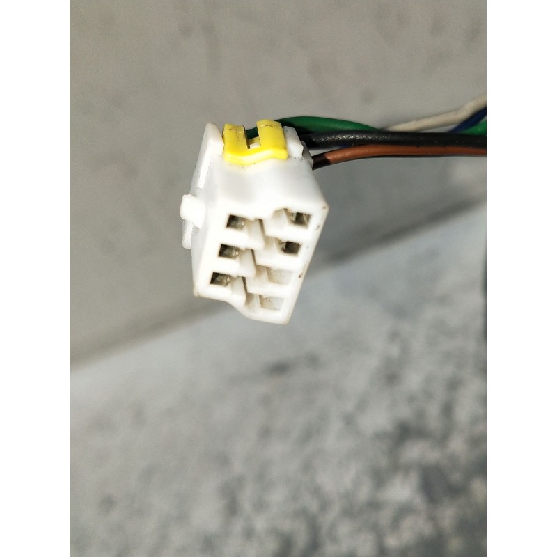 Recambio de retrovisor derecho para mitsubishi montero io i (h6_w, h7_w) 1.8 gdi (h66w, h76w) referencia OEM IAM  ELÉCTRICO 