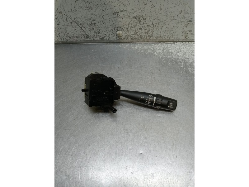 Recambio de mando limpia para hyundai elantra iii sedán (xd) 1.6 referencia OEM IAM 934202H000  