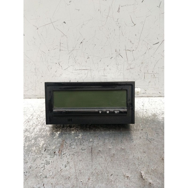 Recambio de pantalla multifuncion para mitsubishi montero io i (h6_w, h7_w) 1.8 gdi (h66w, h76w) referencia OEM IAM MR444752 9Y3