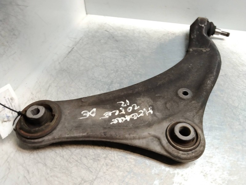 Recambio de brazo suspension inferior delantero derecho para renault megane iii coupe renault sport referencia OEM IAM   
