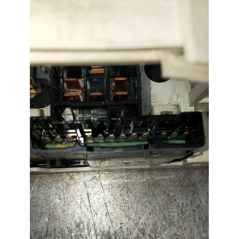 Recambio de mando calefaccion / aire acondicionado para mitsubishi montero io i (h6_w, h7_w) 1.8 gdi (h66w, h76w) referencia OEM