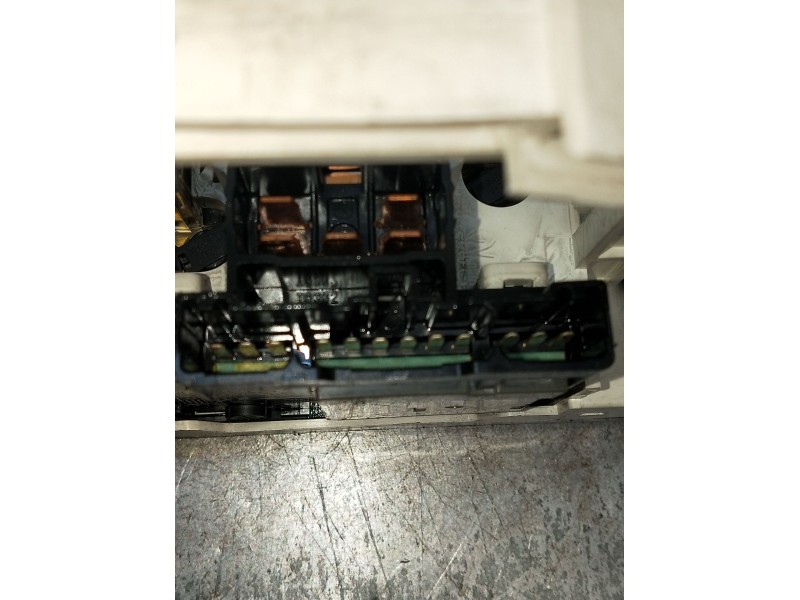 Recambio de mando calefaccion / aire acondicionado para mitsubishi montero io i (h6_w, h7_w) 1.8 gdi (h66w, h76w) referencia OEM