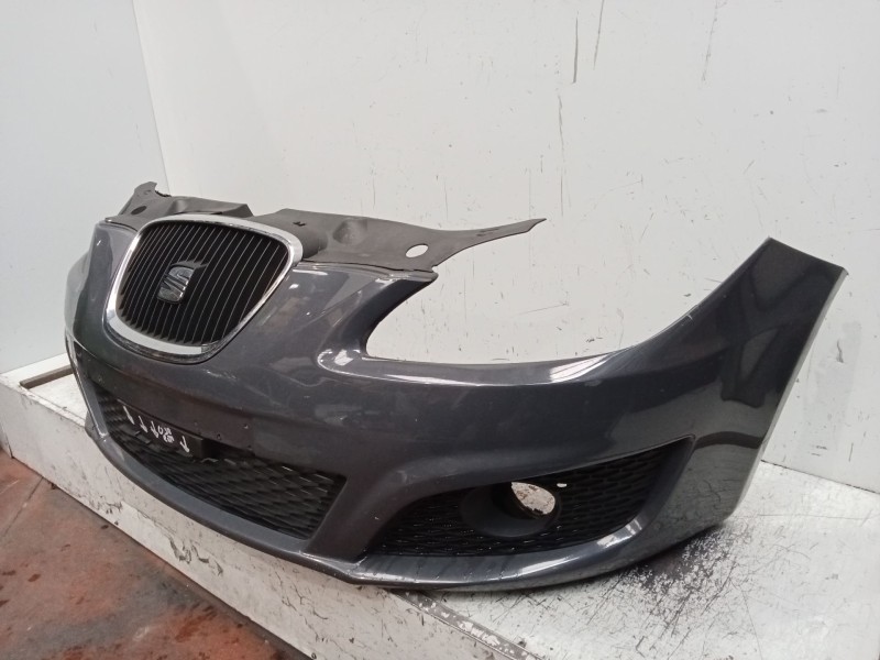 Recambio de paragolpes delantero para seat leon (1p1) 1.4 tsi referencia OEM IAM  OJO VER FOTOS 