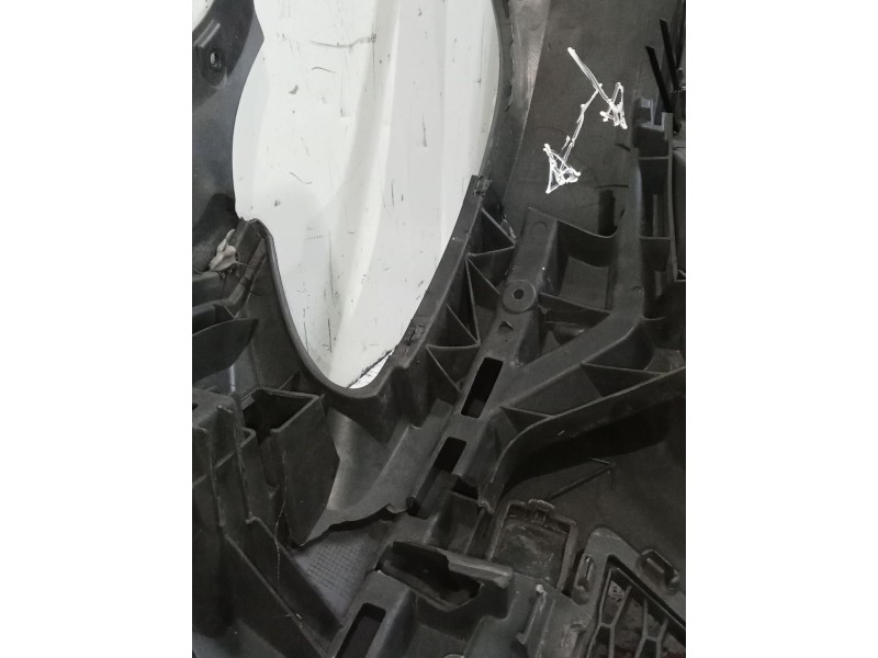 Recambio de paragolpes delantero para seat leon (1p1) 1.4 tsi referencia OEM IAM  OJO VER FOTOS 