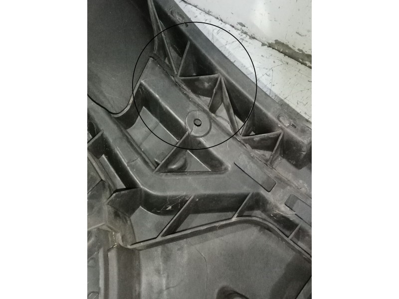 Recambio de paragolpes delantero para seat leon (1p1) 1.4 tsi referencia OEM IAM  OJO VER FOTOS 