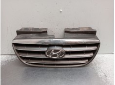 Recambio de rejilla delantera para hyundai elantra iii sedán (xd) 1.6 referencia OEM IAM   