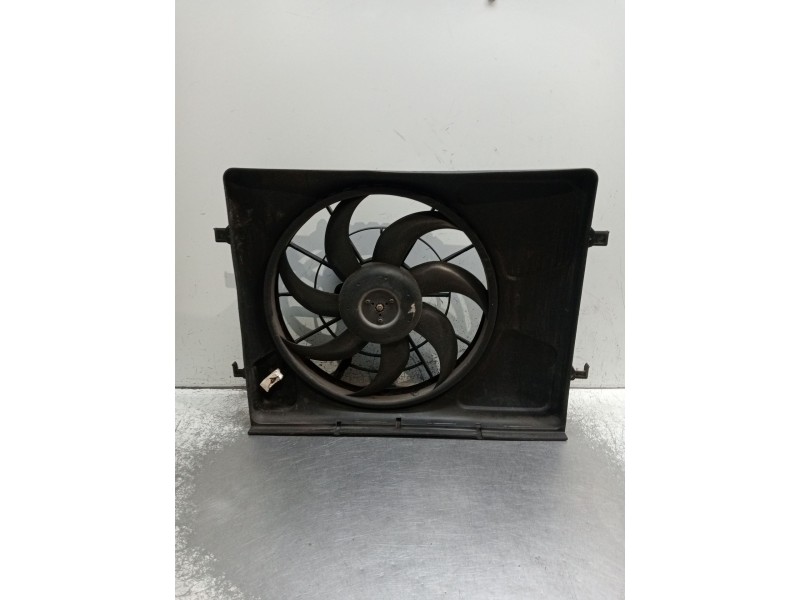 Recambio de electroventilador para hyundai elantra iii sedán (xd) 1.6 referencia OEM IAM   