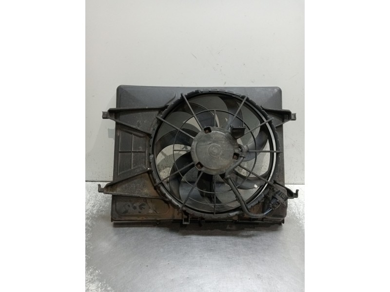 Recambio de electroventilador para hyundai elantra iii sedán (xd) 1.6 referencia OEM IAM   