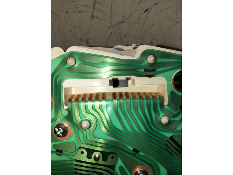 Recambio de cuadro instrumentos para mitsubishi montero io i (h6_w, h7_w) 1.8 gdi (h66w, h76w) referencia OEM IAM MR381643  