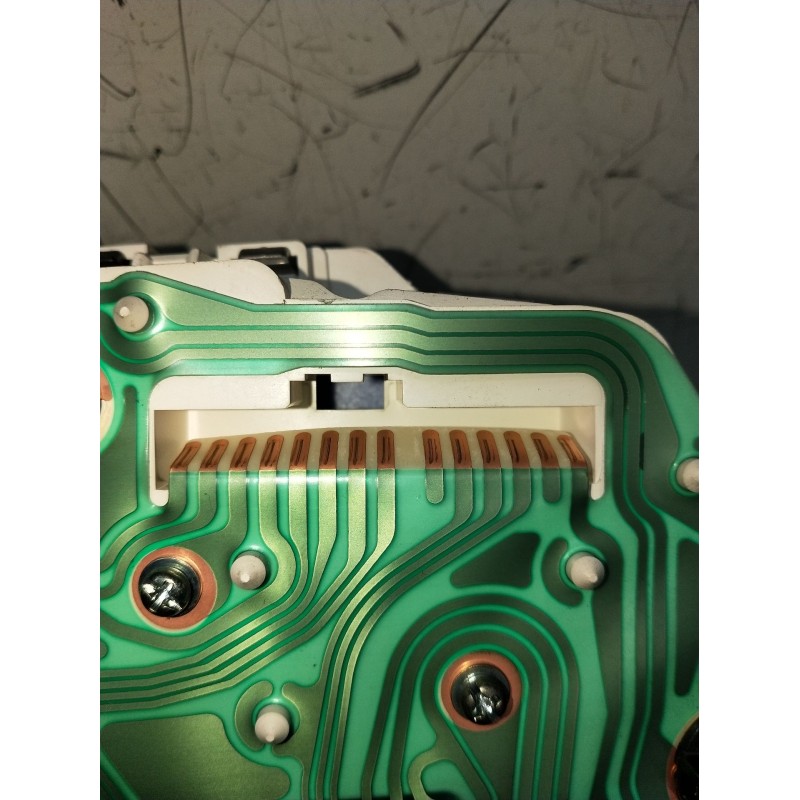 Recambio de cuadro instrumentos para mitsubishi montero io i (h6_w, h7_w) 1.8 gdi (h66w, h76w) referencia OEM IAM MR381643  