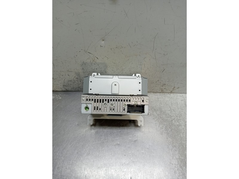 Recambio de sistema audio / radio cd para hyundai elantra iii sedán (xd) 1.6 referencia OEM IAM 961902H2009P 961902H2009P 