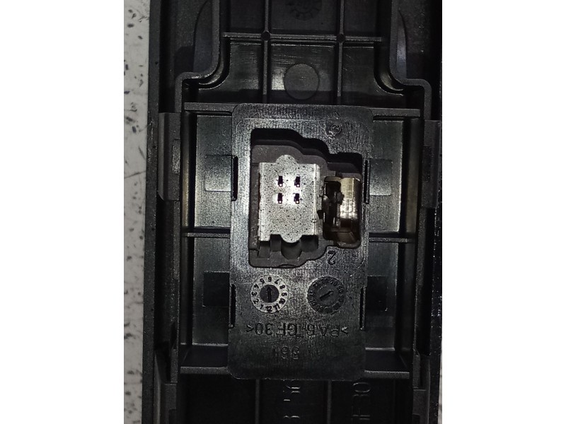 Recambio de mando elevalunas delantero derecho para peugeot 307 sw (3h) 1.6 hdi 110 referencia OEM IAM 96351625XT 5P 