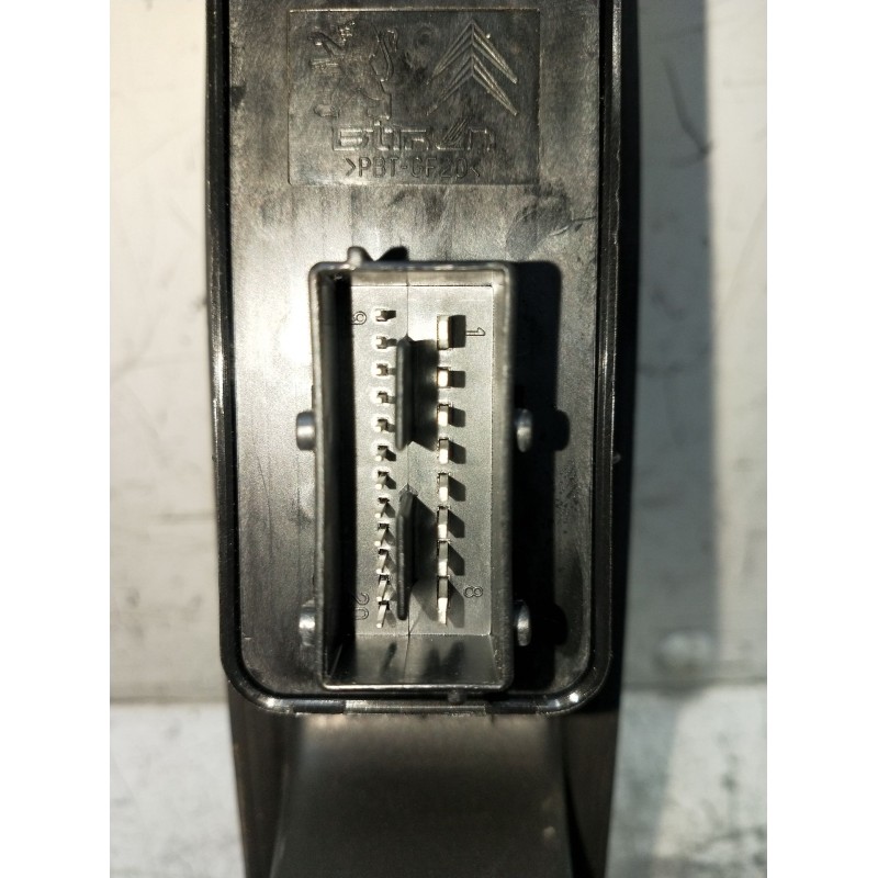 Recambio de mando elevalunas delantero izquierdo para citroën ds4 (nx_) 2.0 hdi / bluehdi 135 referencia OEM IAM 96657053ZD 3017