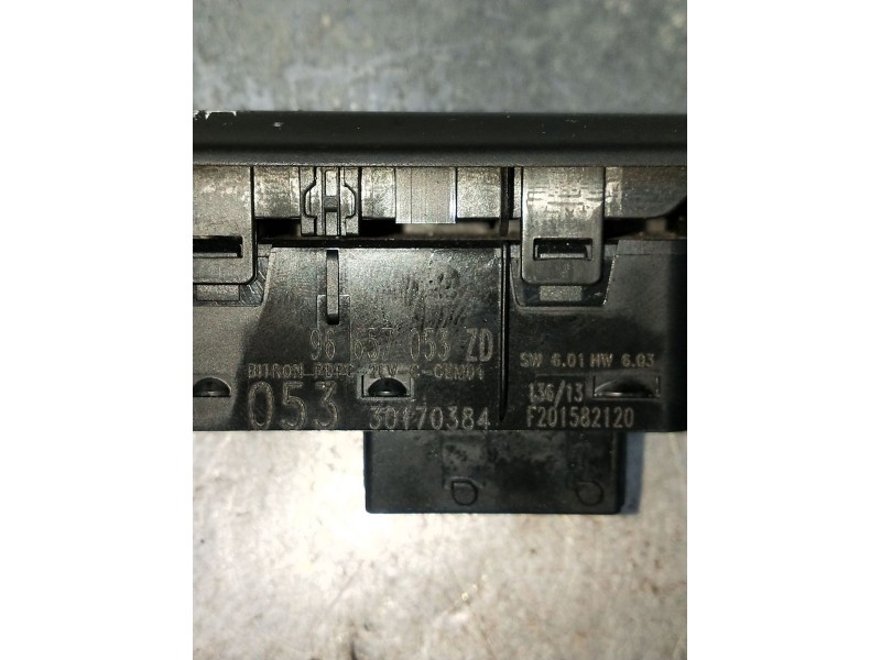 Recambio de mando elevalunas delantero izquierdo para citroën ds4 (nx_) 2.0 hdi / bluehdi 135 referencia OEM IAM 96657053ZD 3017