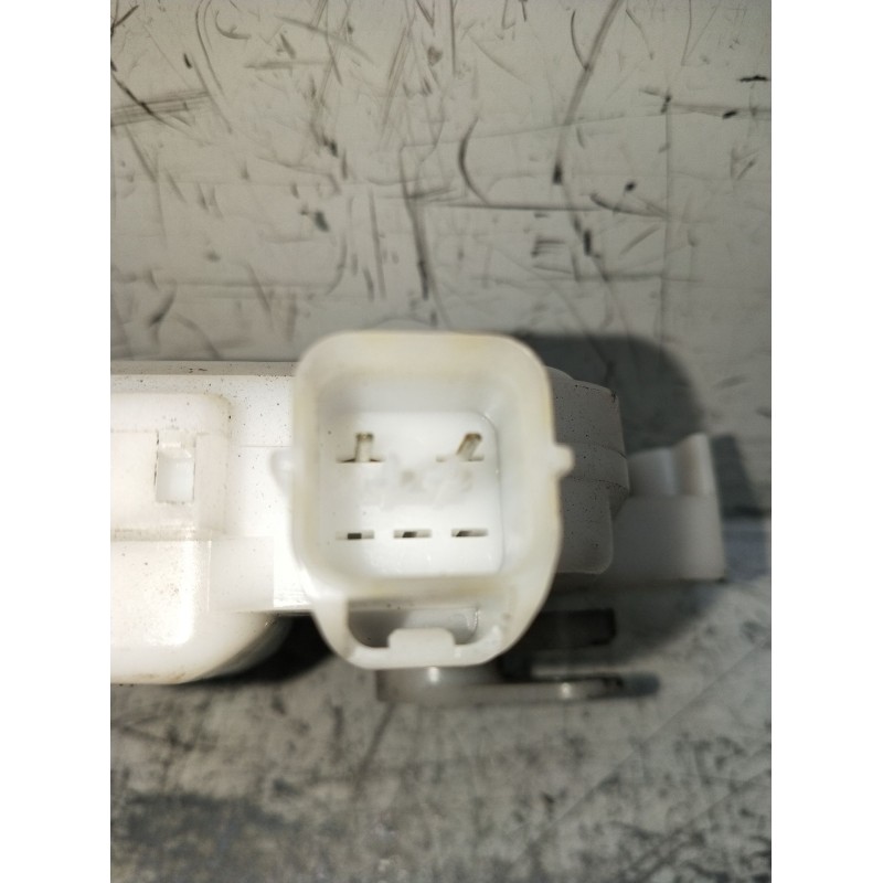 Recambio de motor cierre centralizado porton para mitsubishi montero io i (h6_w, h7_w) 1.8 gdi (h66w, h76w) referencia OEM IAM M