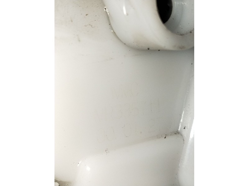 Recambio de motor cierre centralizado porton para mitsubishi montero io i (h6_w, h7_w) 1.8 gdi (h66w, h76w) referencia OEM IAM M